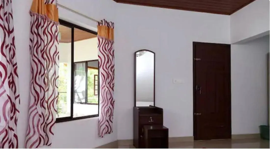 Lovedale Lakeside Homestay Alappuzha