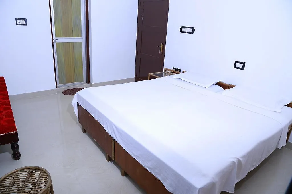 Alappuzha Lovedale Lakeside Homestay הודו