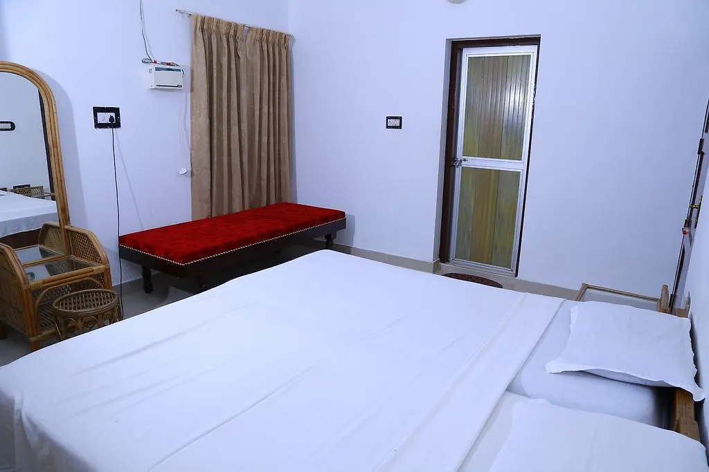 Lovedale Lakeside Homestay Alappuzha 0*,  India