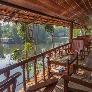 Hotel Malayalam Lake, Alappuzha