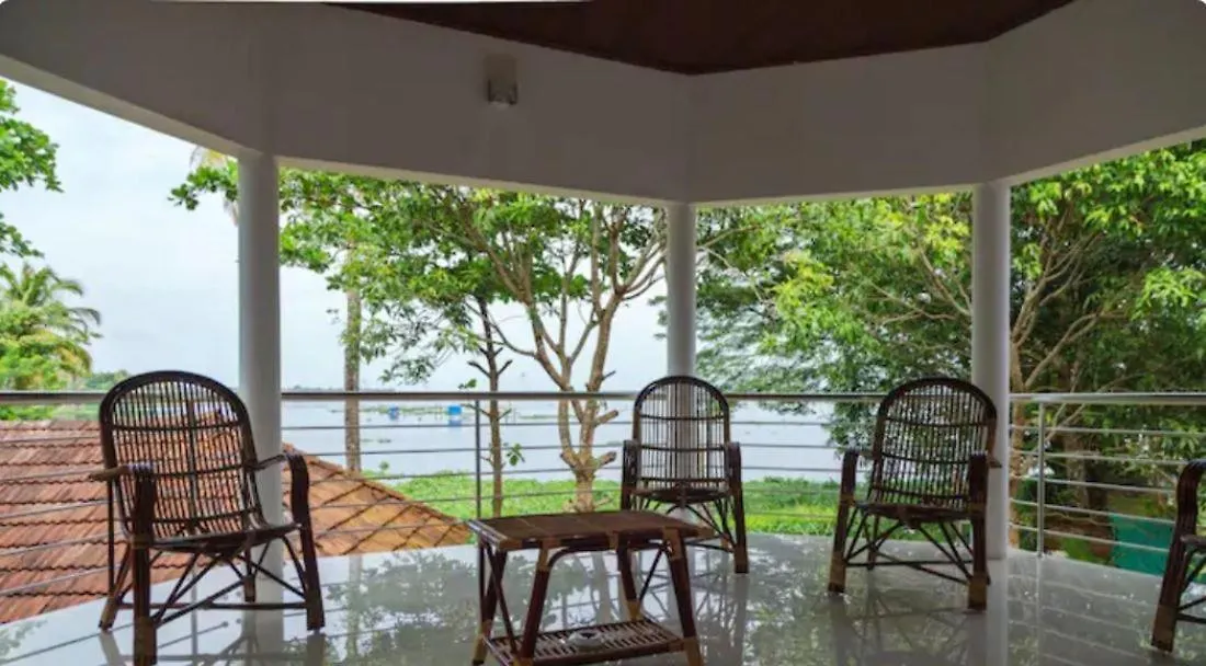 Lovedale Lakeside Homestay Alappuzha 0*,  India