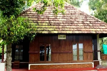 Lovedale Lakeside Homestay Alappuzha